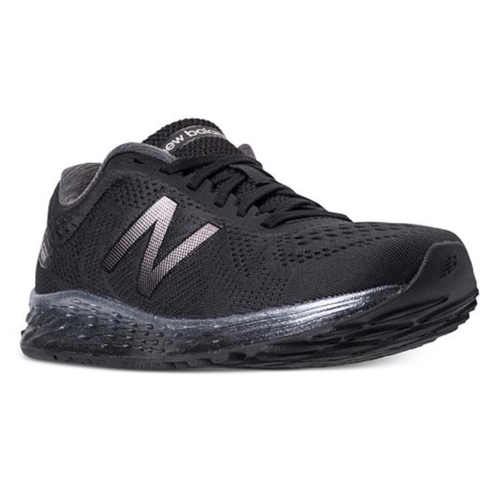 New black new balance shoes